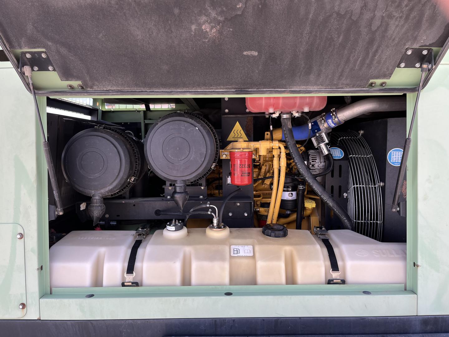 ./imagenes/INVOICE/2019/16936/COMPRESOR DE AIRE SULLAIR 425CHDPQJD4 (17).JPG